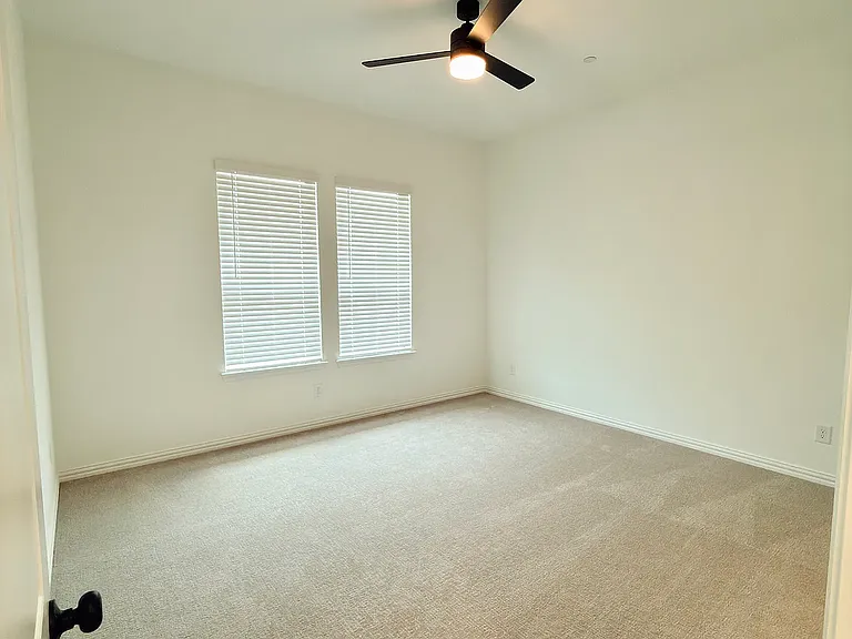 3552 Pierce Ln — Photo 17