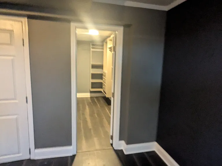 2534 Ivanhoe Dr — Photo 19