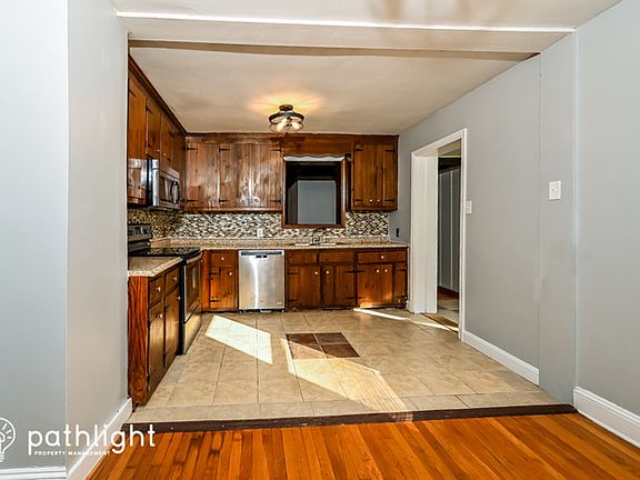 5th image of 5508 Eanes Ln