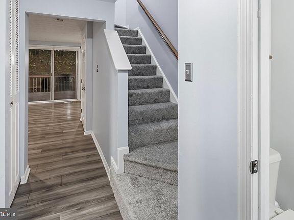 4th image of 9568 Donnan Castle Ct