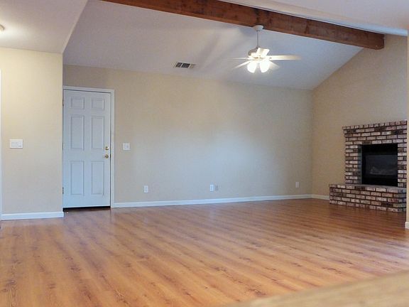 5th image of 1026 Treasure Ln
