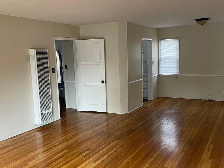 367 Pasadena Ave — Photo 8