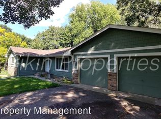 15017 Oakland Ave S, Burnsville, MN 55306
