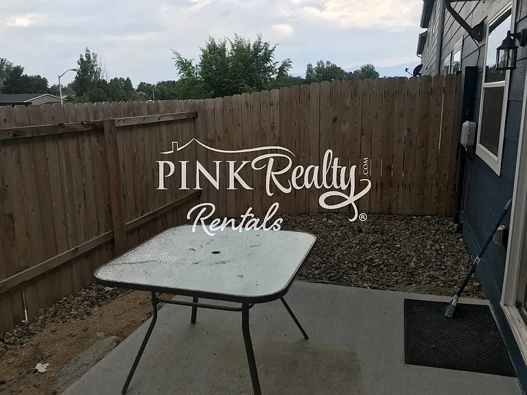 2317 Washo Cir — Photo 37