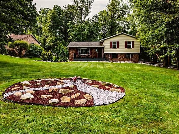 3rd image of 5160 Redwood Dr