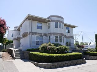 1737 NW 64th St, Seattle, WA 98107