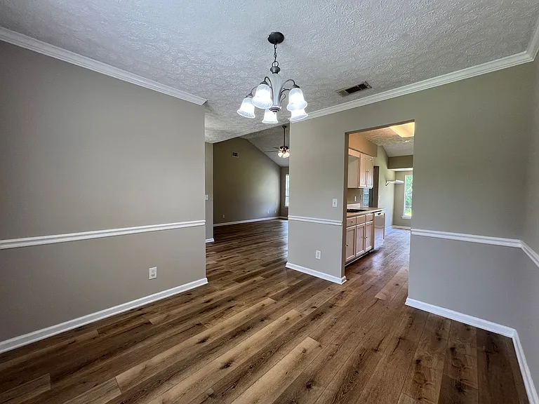 102 Hope Ln — Photo 13