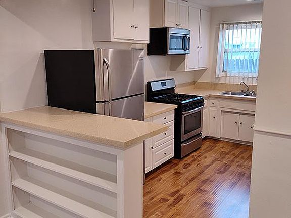 5th image of 4321 Ventura Canyon Ave APT 5
