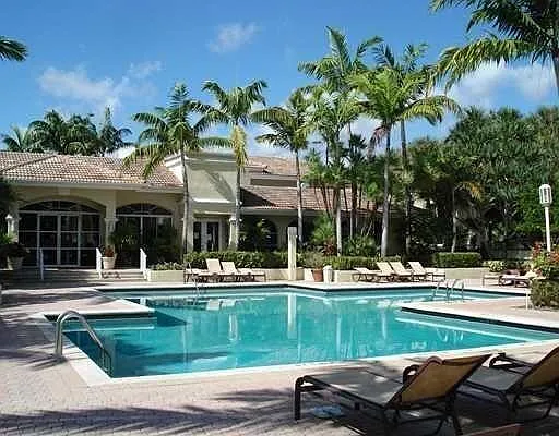 1 bed, 1.0 bath, 850 sqft, $1,700 — Photo 3