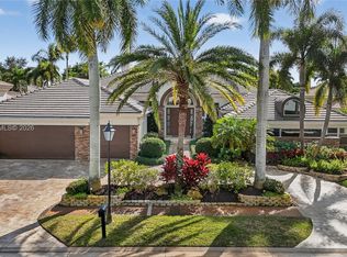 6860 Queenferry Cir, Boca Raton, FL 33496