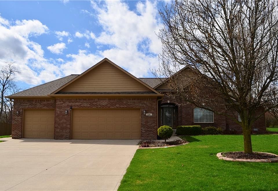 1st image of 436 Karen Dr