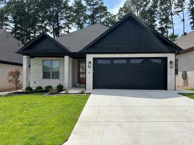 4 Woodlands Park Ln, Little Rock, AR, 72211