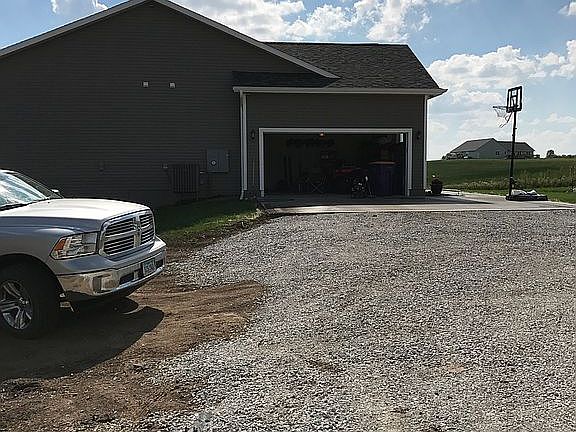 3rd image of 18192 Highway 92