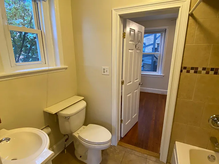 3426 W Grace St #5 — Photo 25