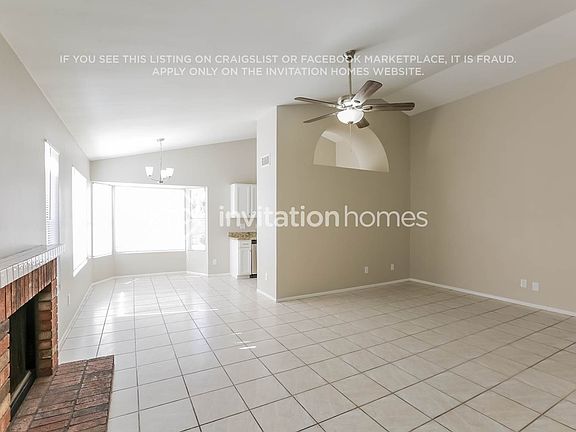 3rd image of 843 E Calle Del Norte