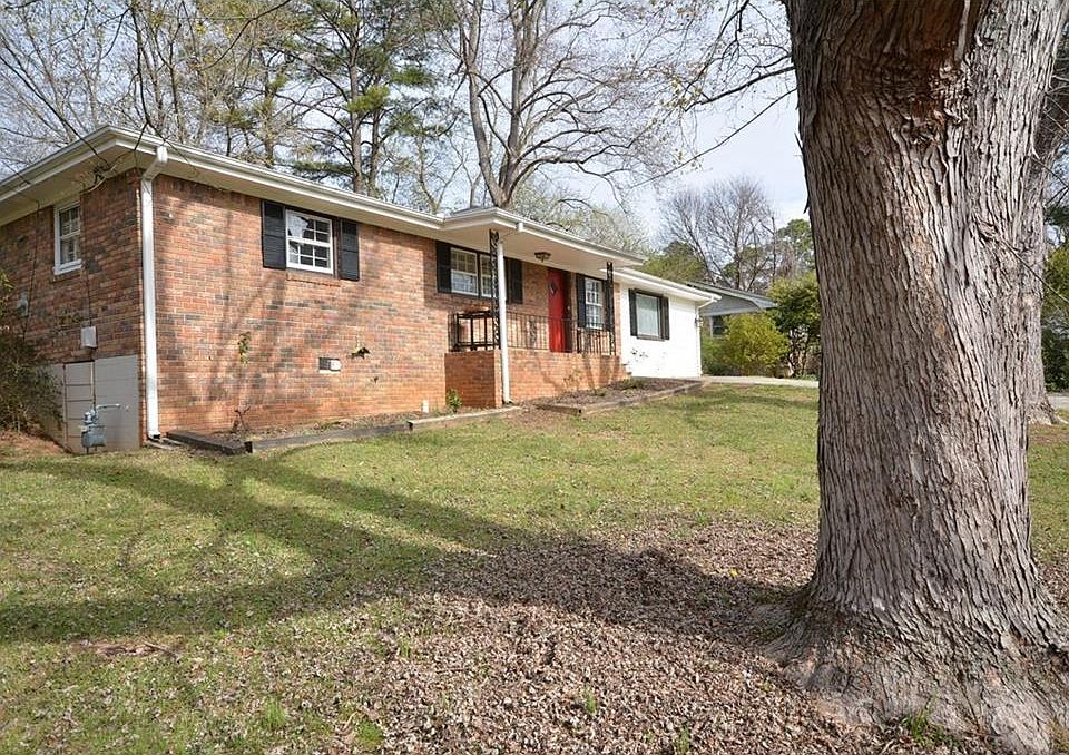 1st image of 3060 Highland Dr SE
