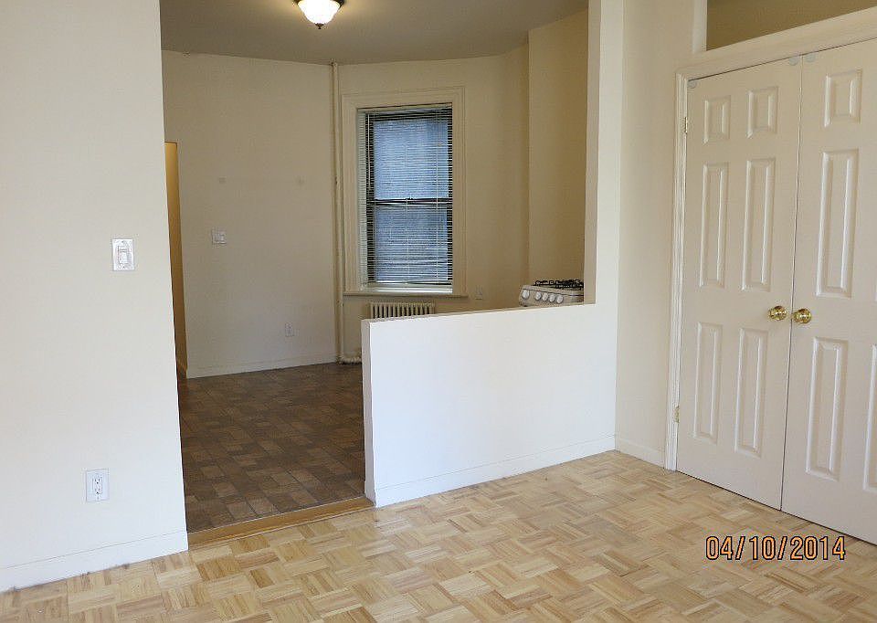 2nd image of 346 E 62nd St APT 19