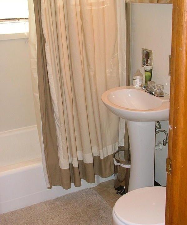 1st image of 1400 King Ave APT 9