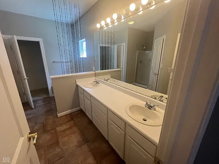 7123 Dublin Ln — Photo 8
