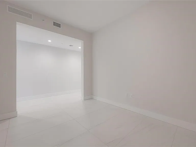 275 1st Ave S #1504 — Photo 11