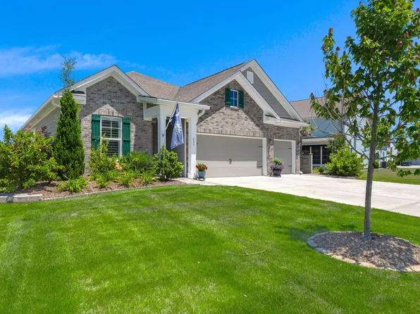 649 Chigwell Springs Ln, Summerville, SC 29486