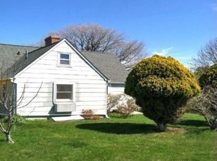 16 S Elihu Pl, Montauk, NY 11954