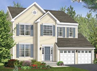 3 Mae Ln, Wallingford, CT 06492