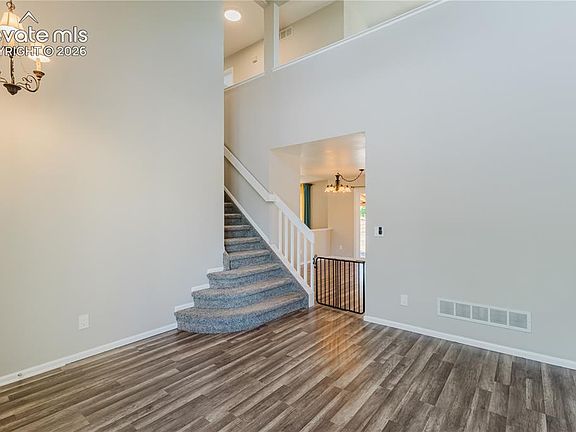 5th image of 6951 Prairie Wind Dr