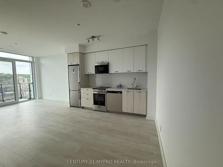 75 James St S #1708 — Photo 3