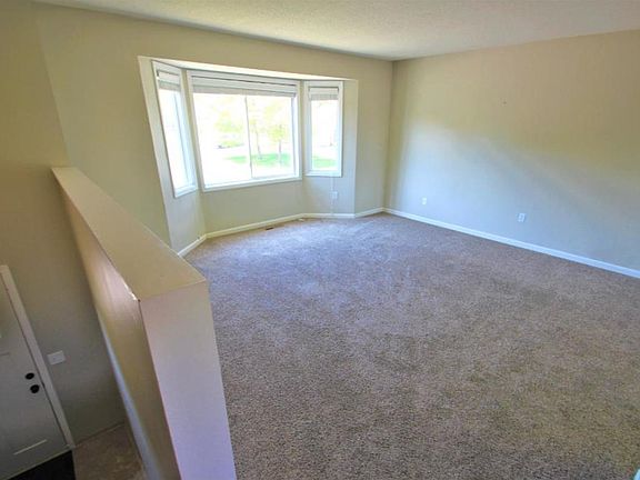 3rd image of 14231 Argon St NW