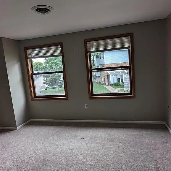 302 E Ann Arbor Trl — Photo 11