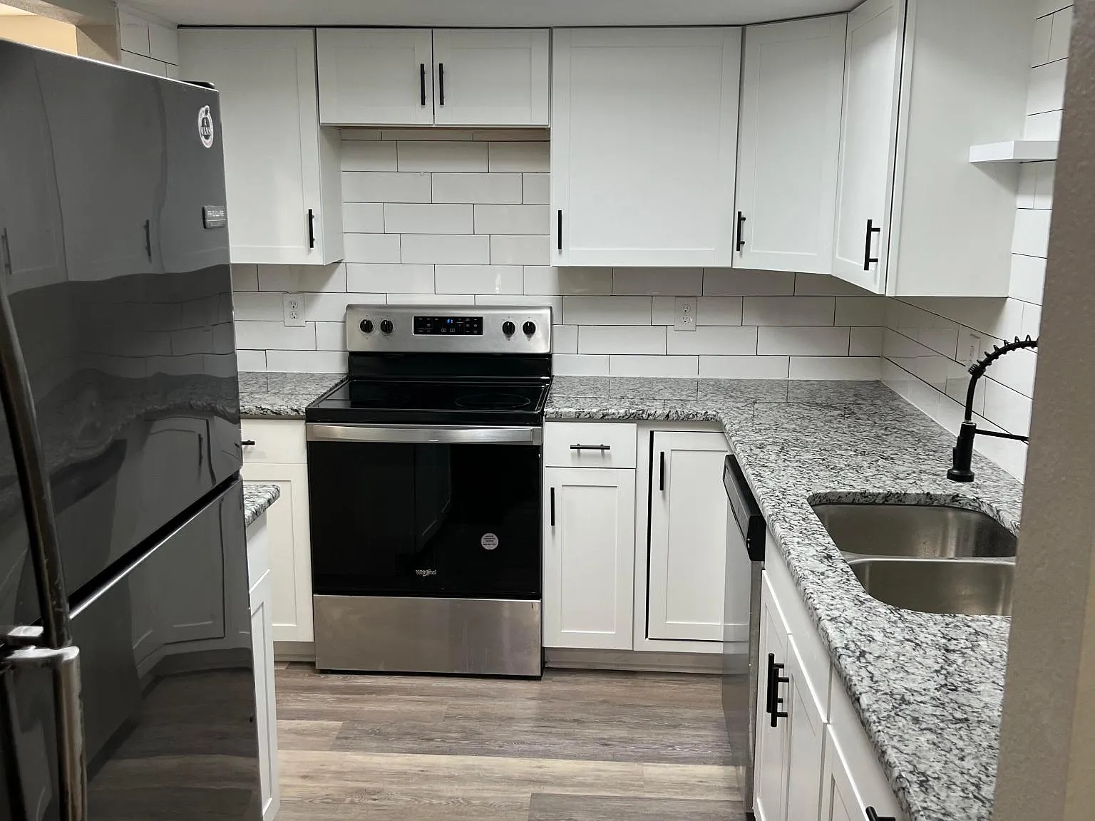 2 bed, 1.5 bath, 1200 sqft, $1,450 — Photo 4