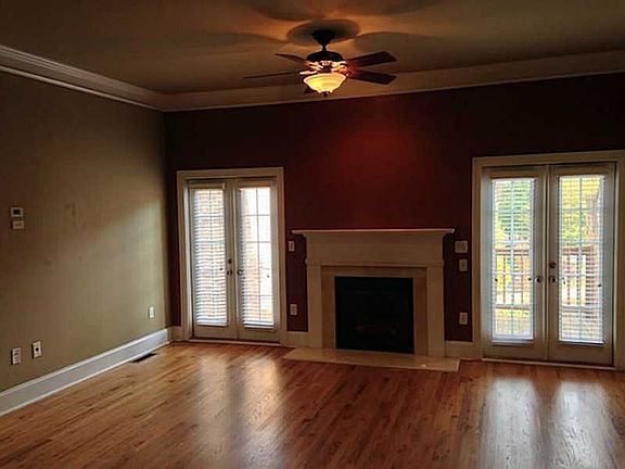 3rd image of 1687 Mosaic Way