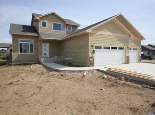 618 Katie Ave, Harrisburg, SD 57032