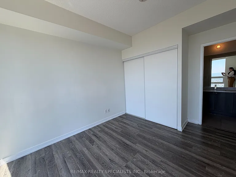 510 Curran Pl #3502 — Photo 22