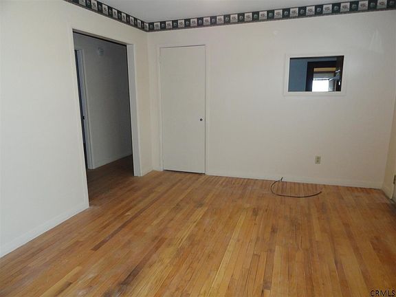 5th image of 14 Continental Ave