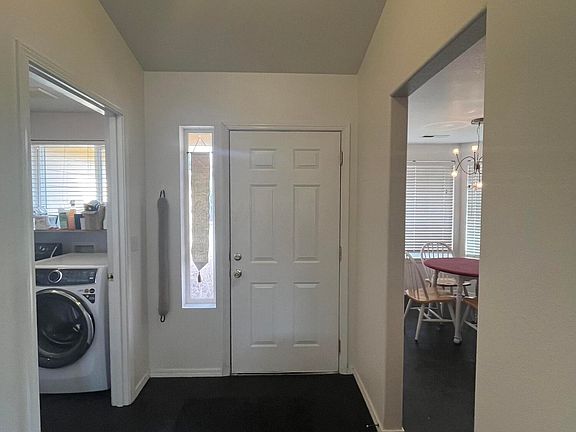 3rd image of 2518 Sari Dr