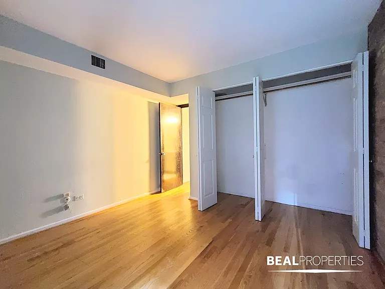 1220 North LaSalle Street — Photo 59