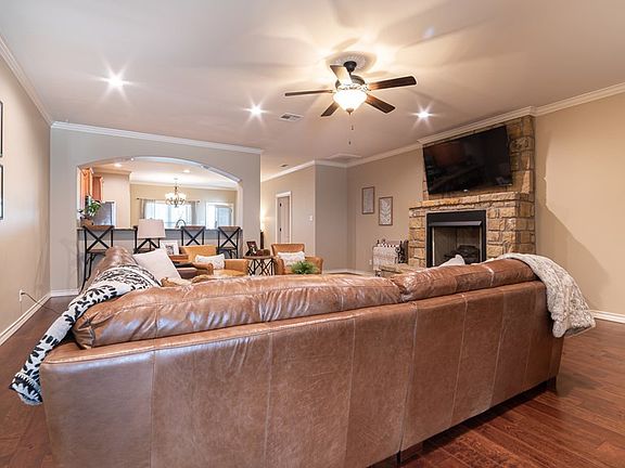 4th image of 4330 Lexington Pl