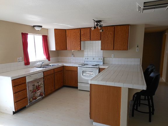 3rd image of 17257 N Maywood Dr