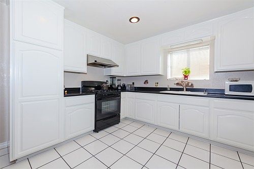 4th image of 6302 Brooklyn Ave