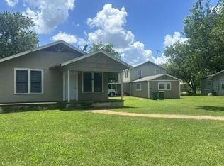 927 & 937 N Franklin St, La Grange, TX 78945