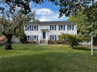 6516 Cape Ct, Falls Church, VA 22043
