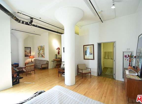 3rd image of 420 S San Pedro St APT 627