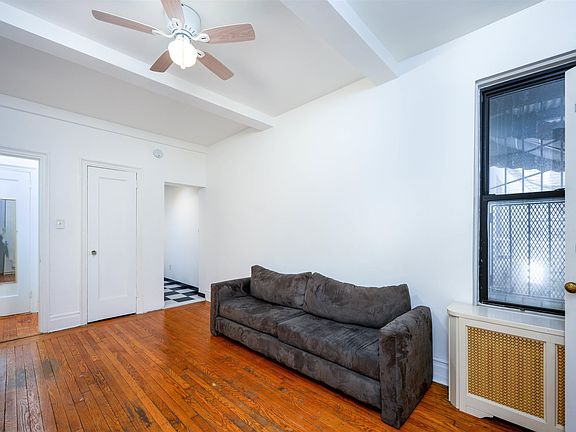 4th image of 50 Glenwood Ave APT 107
