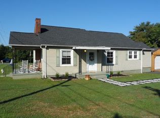 201 2nd St SW, Hildebran, NC 28637