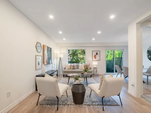 60 Camelot Way, Markham, ON L3P 3W3
