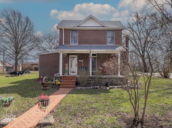 241 S Walnut St, Jamestown, IN 46147