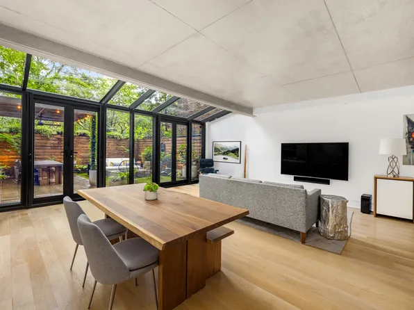 253 East Seventh Street image 3 of 9