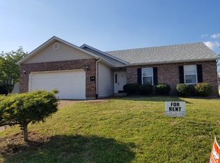 214 Chamberlains Xing, O Fallon, IL 62269